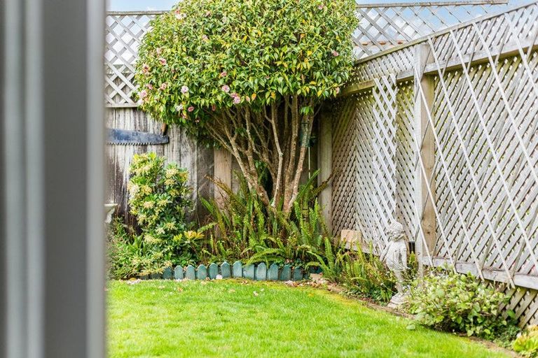 Photo of property in Kowhai Court, 17/17 John Street, Trentham, Upper Hutt, 5018