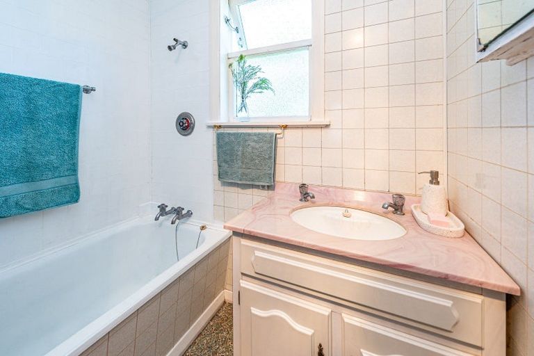 Photo of property in 121 Koromiko Road, Gonville, Whanganui, 4501