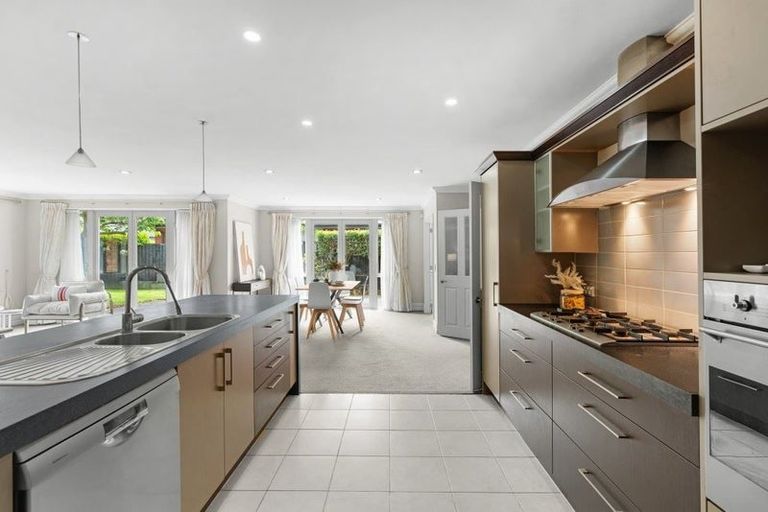 Photo of property in 24 Date Crescent, Aidanfield, Christchurch, 8025