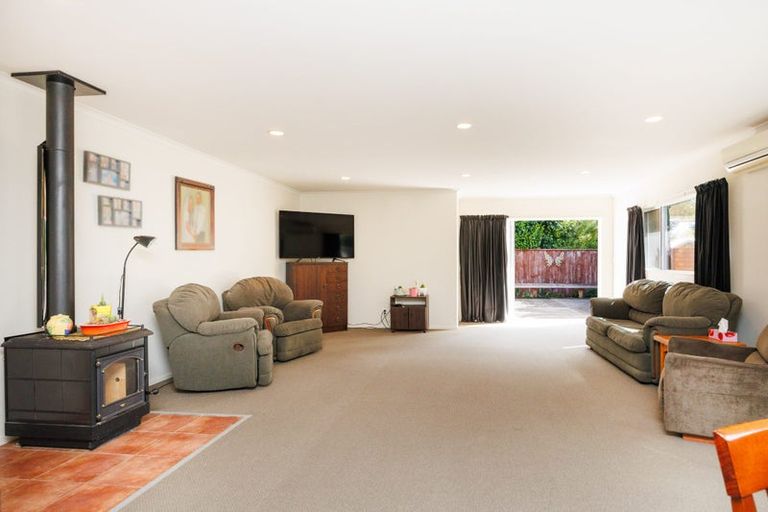 Photo of property in 5 Barnes Court, Roslyn, Palmerston North, 4414