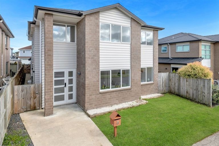 Photo of property in 3 Fong Road, Flat Bush, Auckland, 2019