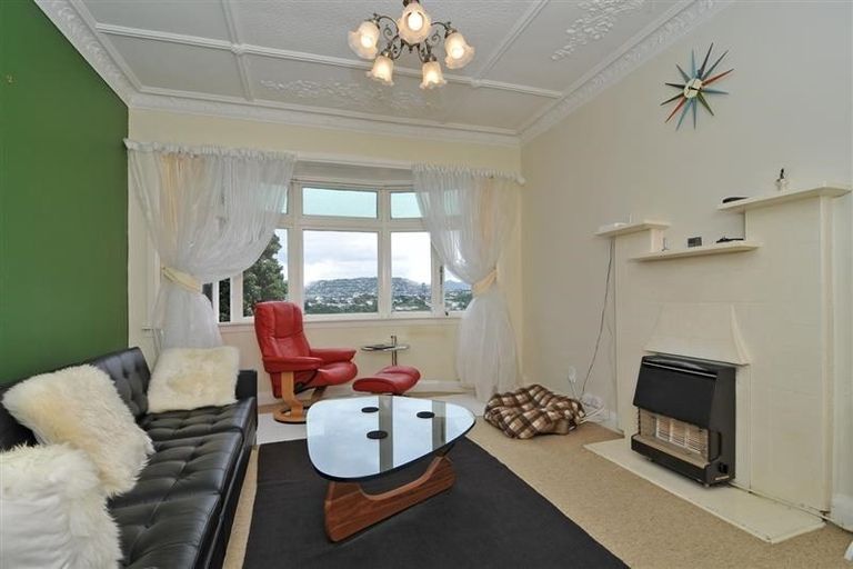 Photo of property in 93 Townsend Road, Miramar, Wellington, 6022