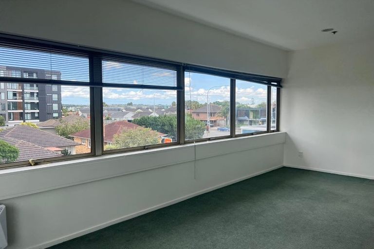 Photo of property in 4/15h Auburn Street, Takapuna, Auckland, 0622