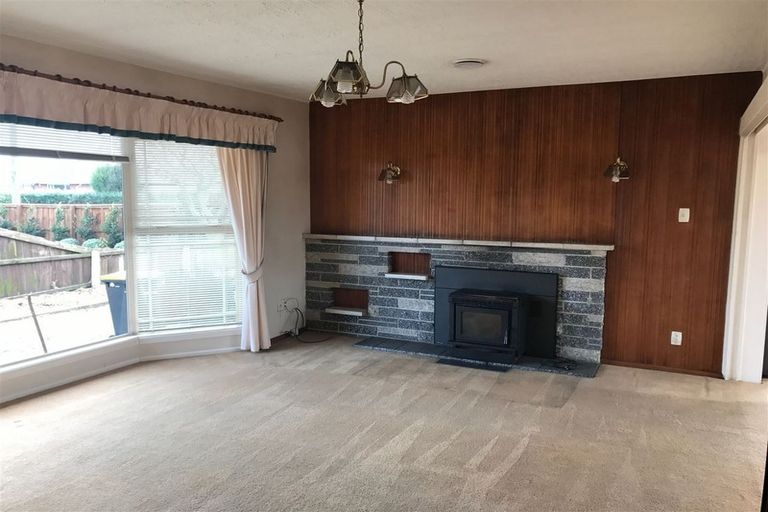 Photo of property in 34 Norrie Street, Redwood, Christchurch, 8051