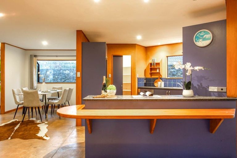 Photo of property in 1214 East Coast Road, Redvale, Albany, 0794