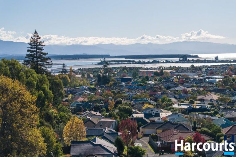 Photo of property in 28 Ballard Drive, Stoke, Nelson, 7011