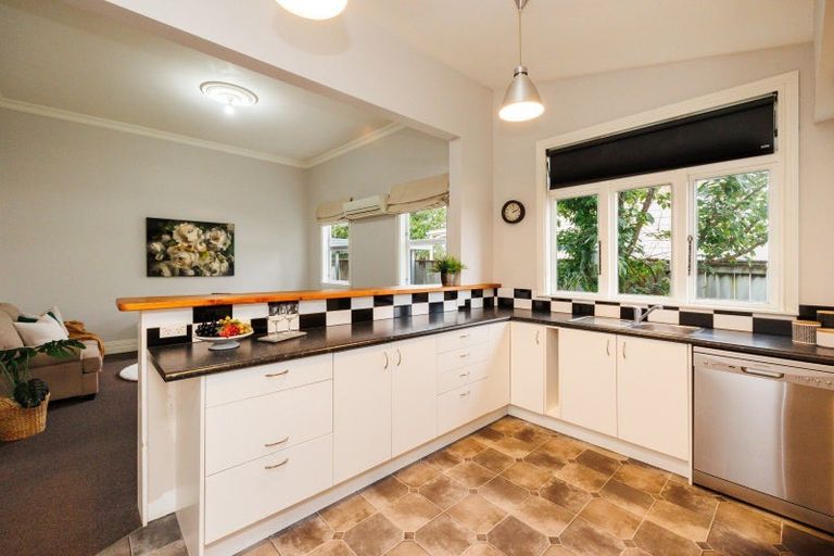 Photo of property in 619a Ferguson Street, Terrace End, Palmerston North, 4410