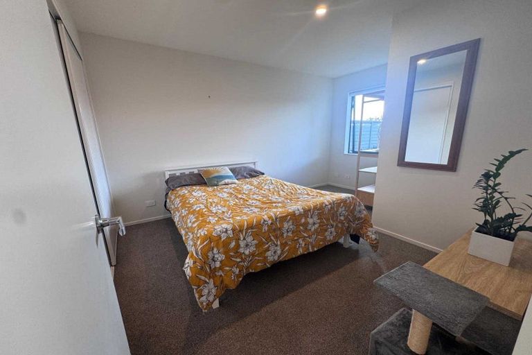 Photo of property in 6 Juniper Drive, Rosehill, Papakura, 2113