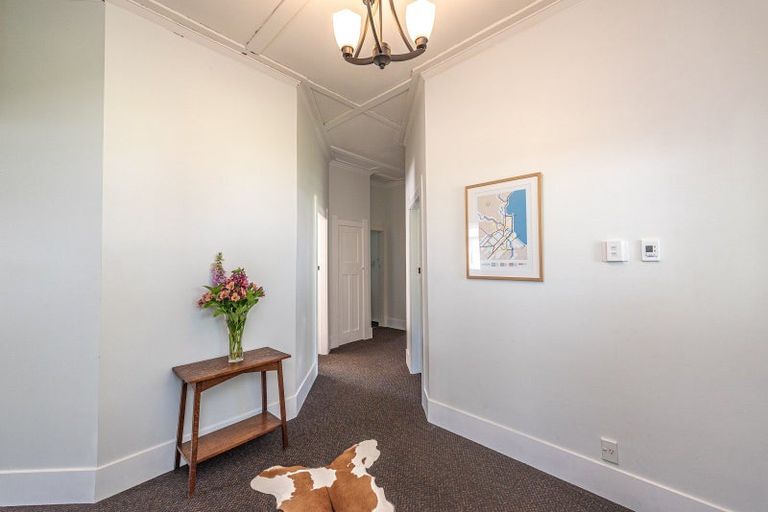 Photo of property in 2 Godwin Crescent, College Estate, Whanganui, 4500