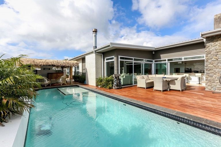 Photo of property in 192a Heta Road, Highlands Park, New Plymouth, 4312