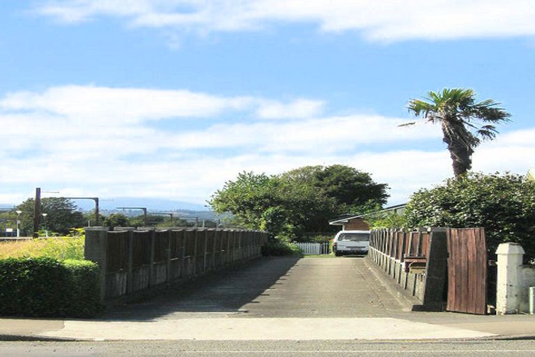 Photo of property in 1/59 Ward Street, Wallaceville, Upper Hutt, 5018