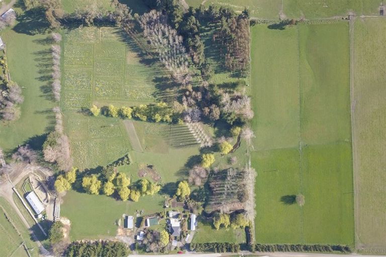 Photo of property in 66 Brophy Road, Pleasant Valley, Geraldine, 7991