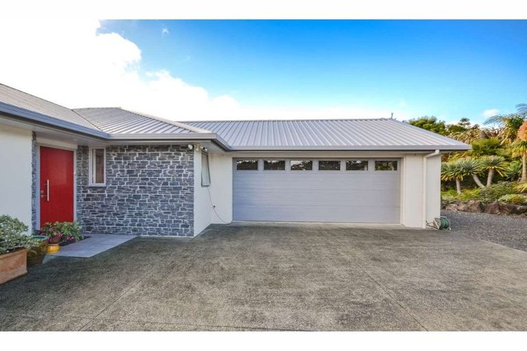 Photo of property in 16b Greenway Drive, Kerikeri, 0230