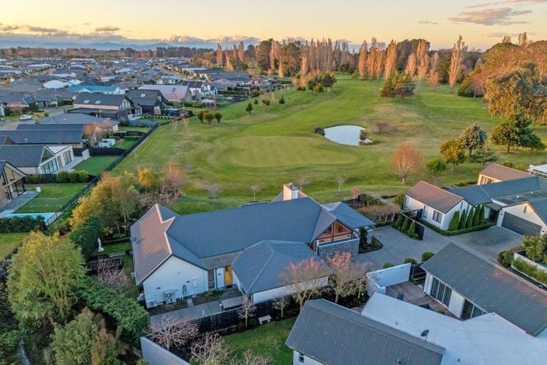 Photo of property in 53 Waterstock Way, Parklands, Christchurch, 8083