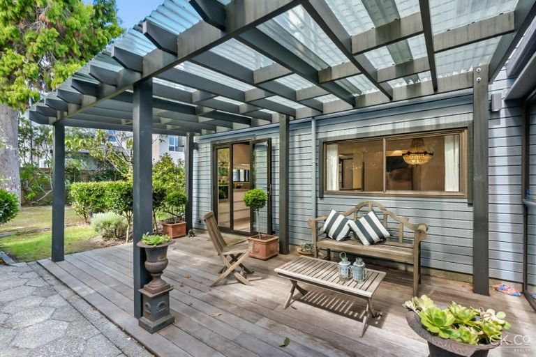 Photo of property in 32 Saint Columbans Grove, Boulcott, Lower Hutt, 5010