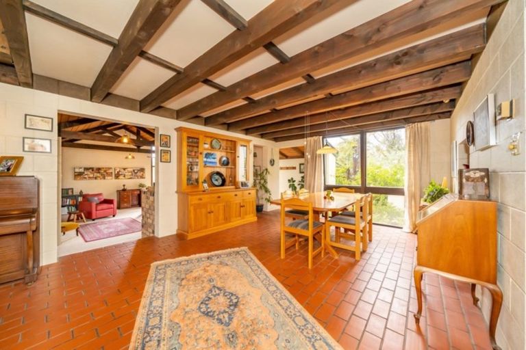 Photo of property in 16 Tapestry Grove, Silverstream, Upper Hutt, 5019