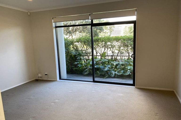 Photo of property in 51 Bluegrey Avenue, Stonefields, Auckland, 1072