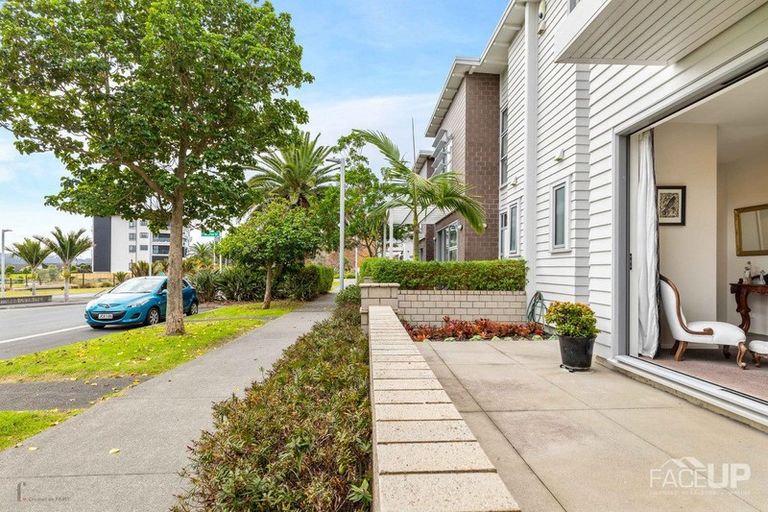 Photo of property in 85 Buckley Avenue, Hobsonville, Auckland, 0616