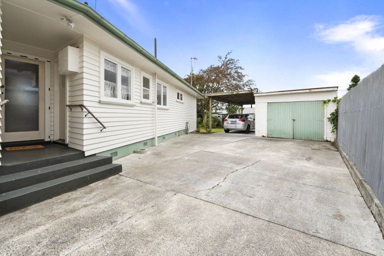 Photo of property in 18 Fairview Avenue, Feilding, 4702