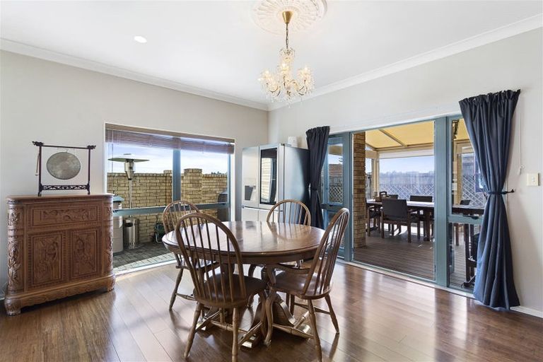 Photo of property in 36a Jane Eyre Drive, Somerville, Auckland, 2014