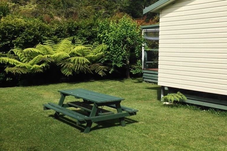 Photo of property in 2049 Ngunguru Road, Ngunguru, Whangarei, 0173