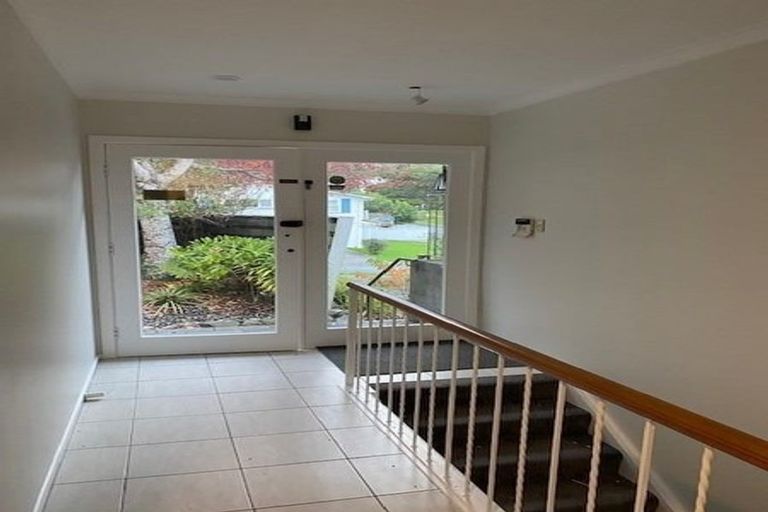 Photo of property in 3 Bede Grove, Tawa, Wellington, 5028