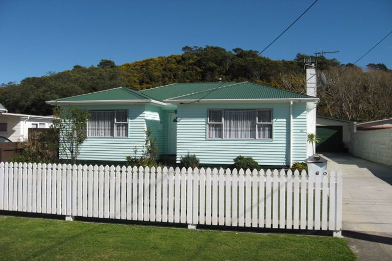 Photo of property in 60 Dover Road, Wainuiomata, Lower Hutt, 5014