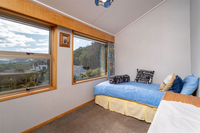 Photo of property in 22 Howard Street, Macandrew Bay, Dunedin, 9014