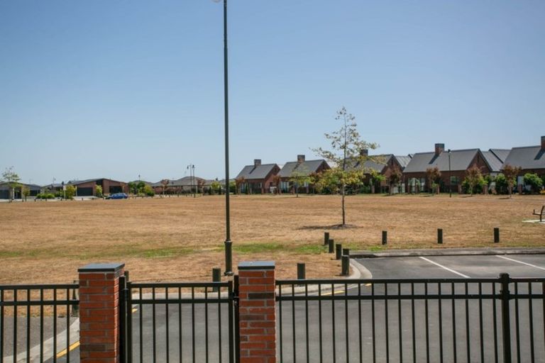 Photo of property in 13 Garland Lane, Leamington, Cambridge, 3432