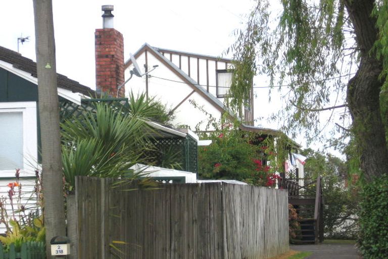 Photo of property in 1/318 Rangatira Road, Beach Haven, Auckland, 0626