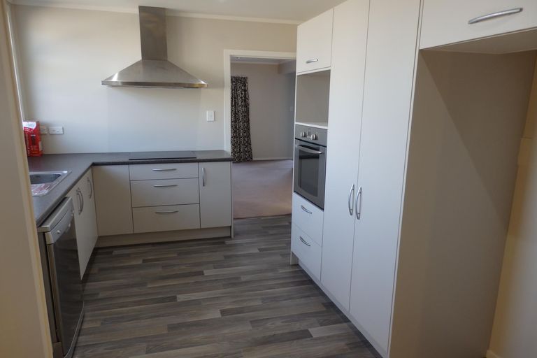 Photo of property in 51 Bowen Street, Cambridge, 3434