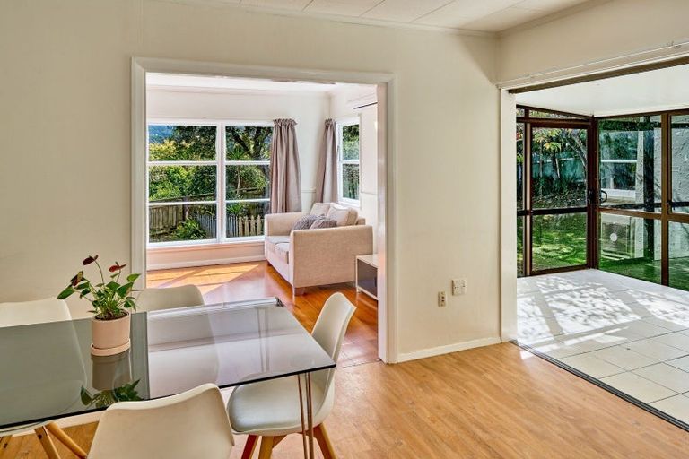 Photo of property in 6 Matai Street, Tawa, Wellington, 5028