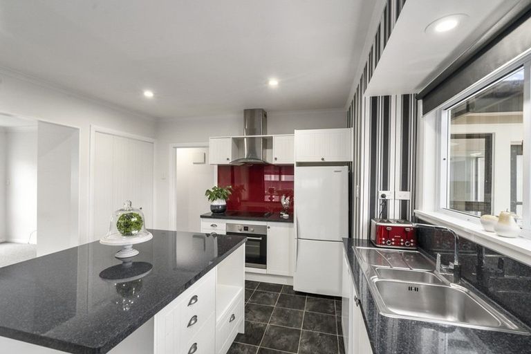 Photo of property in 44 Birmingham Street, Takaro, Palmerston North, 4412