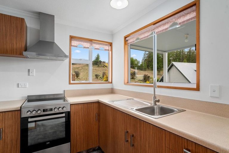 Photo of property in 66 Bills Way, Wanaka, 9305