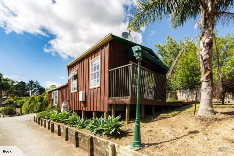 Photo of property in 288 Whitford Road, Whitford, Howick, 2571