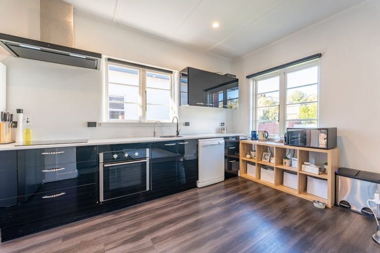 Photo of property in 35 Douglas Street, Highfield, Timaru, 7910
