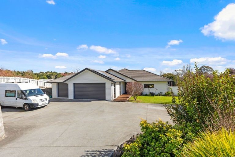 Photo of property in 49 Oceana Drive, Welcome Bay, Tauranga, 3175