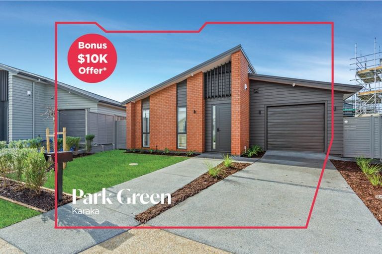 Photo of property in 28 Port Way, Rosehill, Papakura, 2113