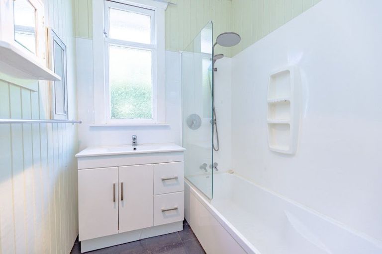 Photo of property in 71 Alma Road, Gonville, Whanganui, 4501