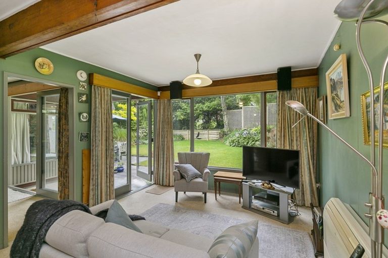 Photo of property in 146a Karori Road, Karori, Wellington, 6012