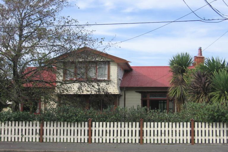 Photo of property in 4 West Grove, Alicetown, Lower Hutt, 5010