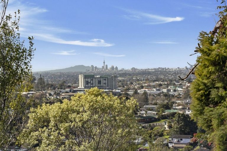 Photo of property in 161b Glengarry Road, Glen Eden, Auckland, 0602