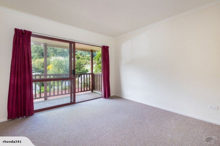 Photo of property in 61a Wairau Road, Picton, 7220
