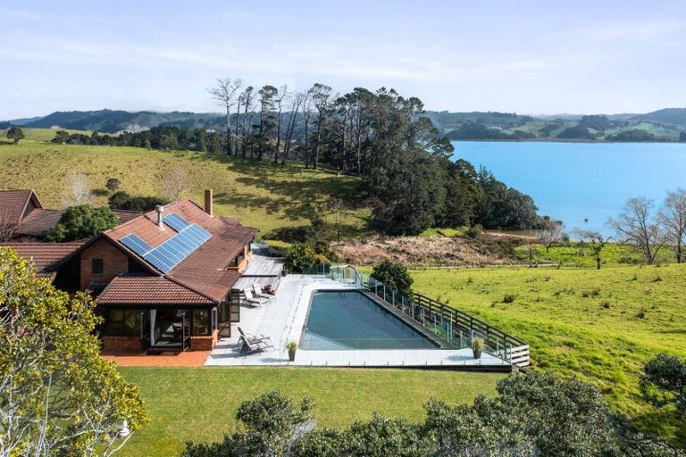 Photo of property in 453 Mahurangi West Road, Mahurangi West, Warkworth, 0983