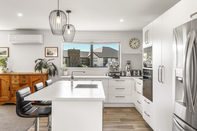 Photo of property in 21 Caledonia Drive, Mosgiel, 9024