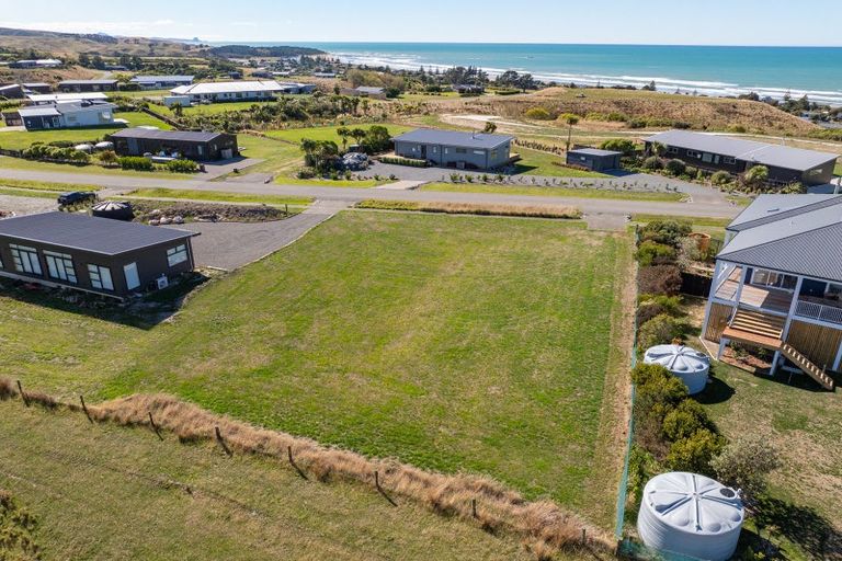 Photo of property in 38 Rochdale Road, Riversdale Beach, Masterton, 5872