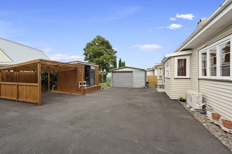 Photo of property in 192 Clarkin Road, Fairfield, Hamilton, 3214
