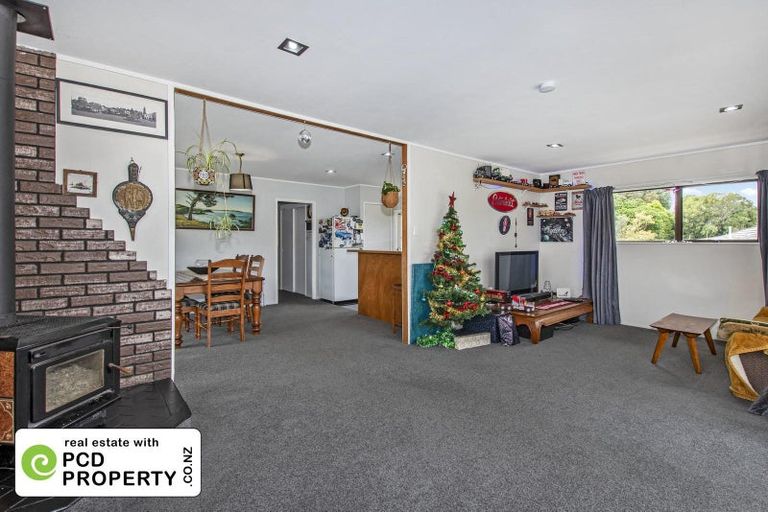 Photo of property in 3 Escalona Street, Te Kamo, Whangarei, 0112