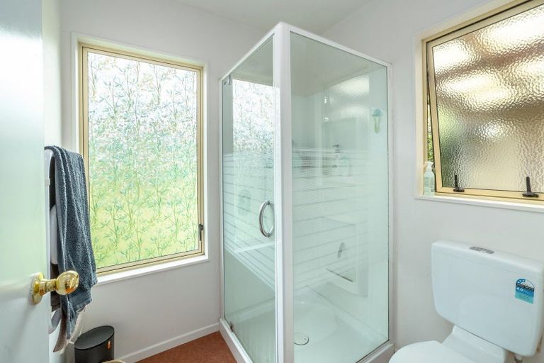 Photo of property in 1789 State Highway 2, Kaitoke, Upper Hutt, 5018