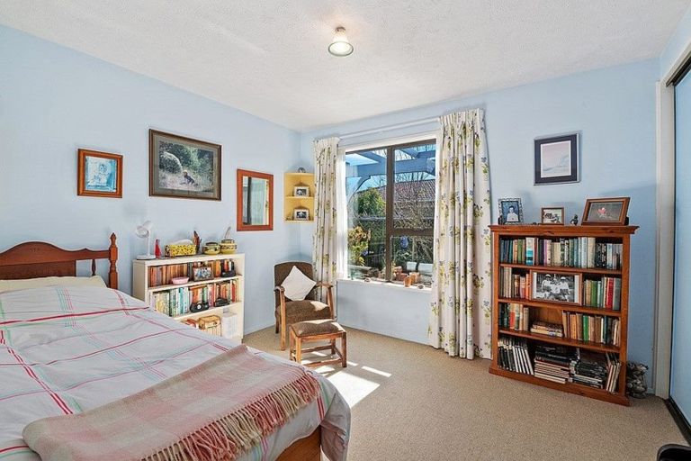 Photo of property in 23 Camrose Place, Ilam, Christchurch, 8041